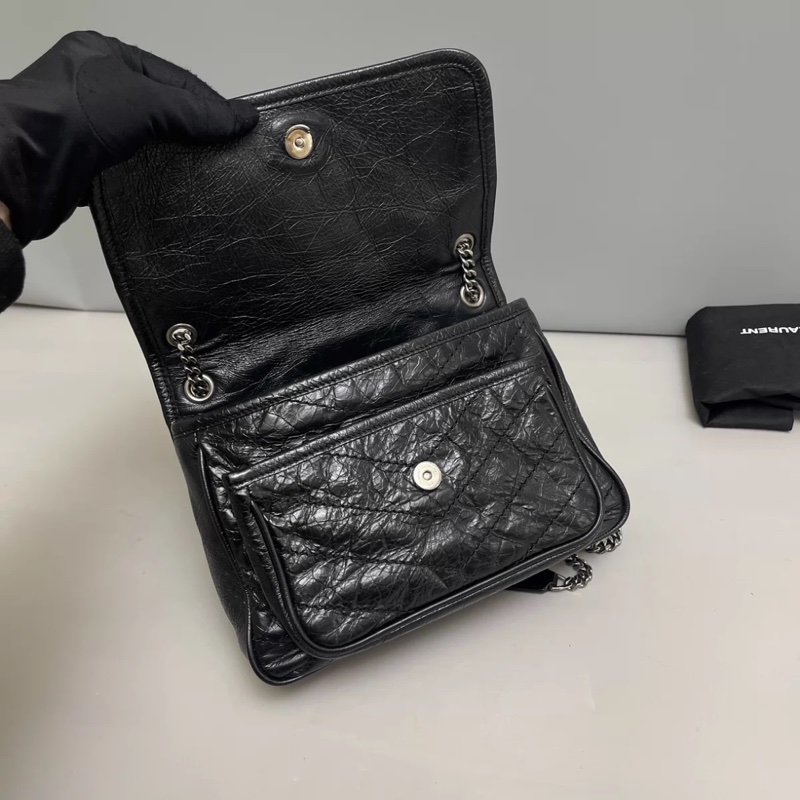 YSL Niki黑銀油臘皮小號-7