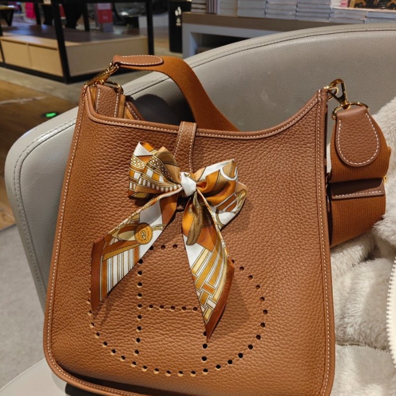 【現貨】Hermes Evelyne 29 金棕/金釦-0