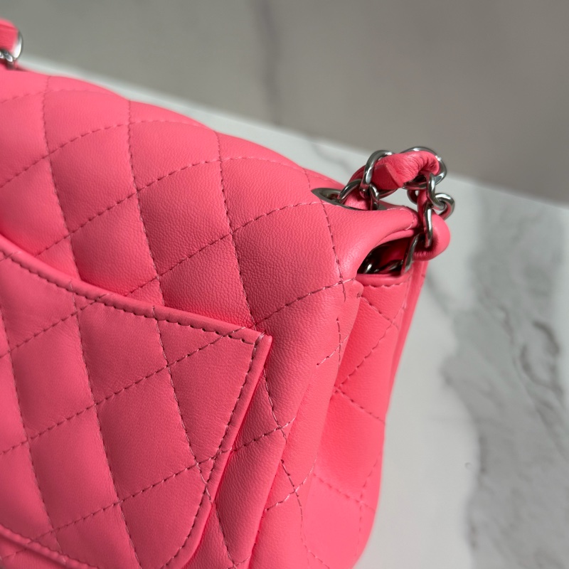 CHANEL 方胖子 粉色質感 少女💫-10