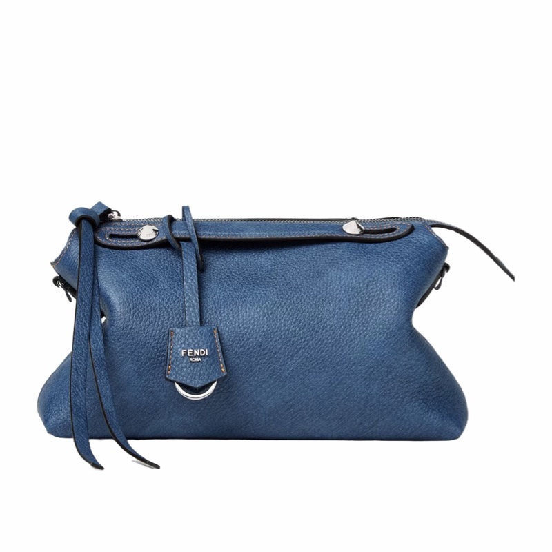 Fendi 女士 柔軟中號單肩包均碼碼中號、29cm*13cm*17cm-1