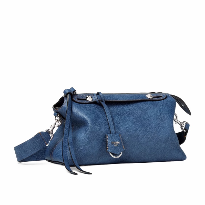 Fendi 女士 柔軟中號單肩包均碼碼中號、29cm*13cm*17cm-3