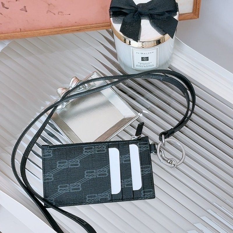 【現貨】BALENCIAGA 巴黎世家 掛脖證件套-1