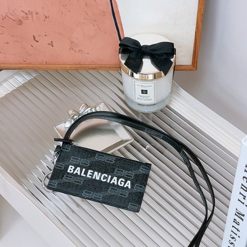 【現貨】BALENCIAGA 巴黎世家 掛脖證件套-3