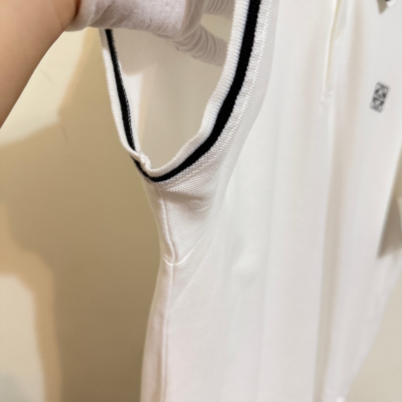 914intheair精品代購『全新閒置』Loewe 經典logo anagram黑色刺繡POLO衫L-14