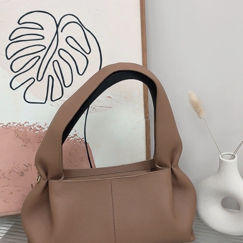 【現貨】POLENE EAST EWST 雲朵腋下包 駝色-7