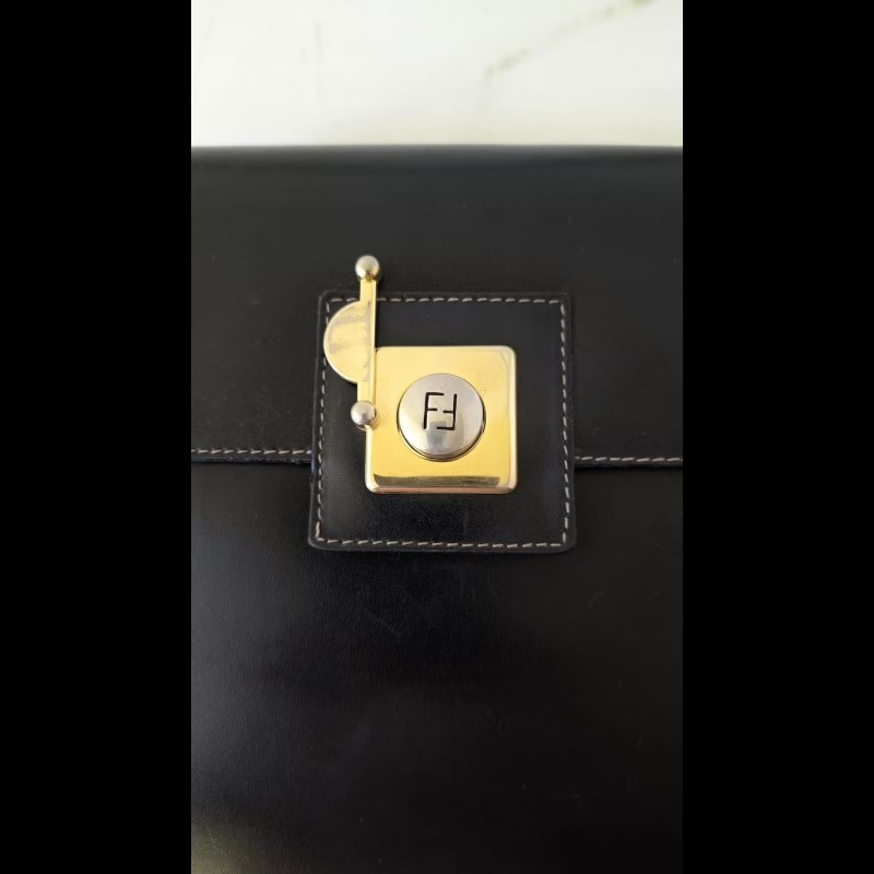 【LA LUNE】絕版中古包 Fendi黑色元寶包 側背包 斜背包 皮革包 單肩包 二手-6