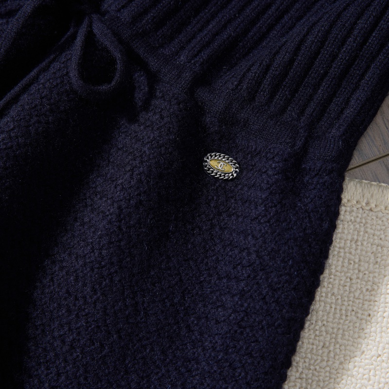 ❤️CHANEL 微喇叭袖 優雅修身連衣裙 Logo裝飾-5