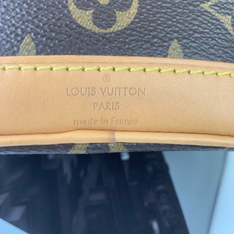 LV新款水桶包 色澤很新❤️-5