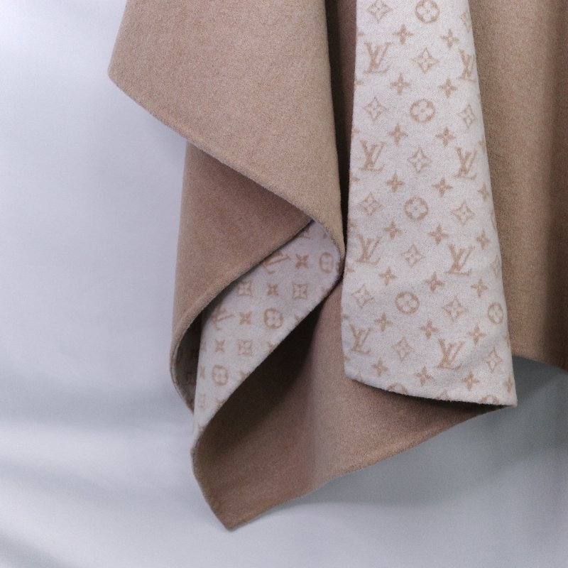 Louis Vuitton 路易威登 My Monogram 沙丘色 米色羊毛 山羊絨混紡 雙面 連帽斗篷披肩-8