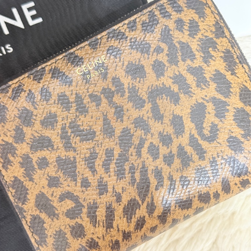 celine 棕色 零錢包 拉鏈短夾 中夾 容量好用的皮夾 豹紋招財錢包-4