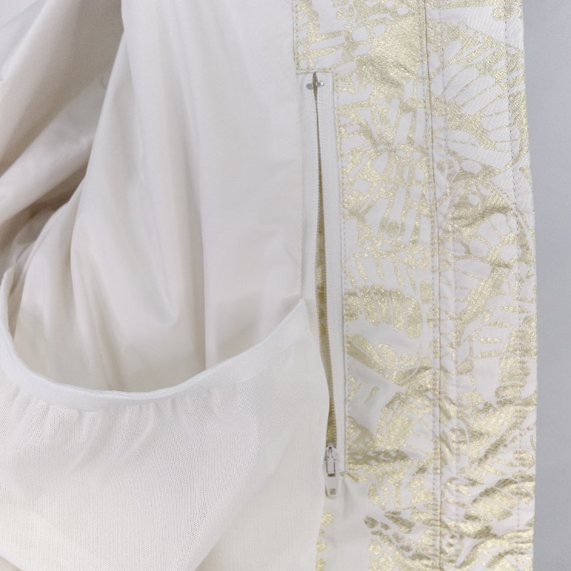 Dior 迪奧 DiorAlps 白色蝴蝶 金屬壓紋 塔夫綢 連帽羽絨外套-15