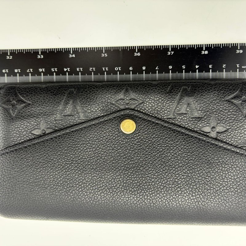 Louis Vuitton Sarah 壓紋長款皮夾-7