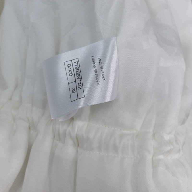 Chanel 香奈兒 25P 白色斜紋軟呢 珍珠扣風衣外套-16