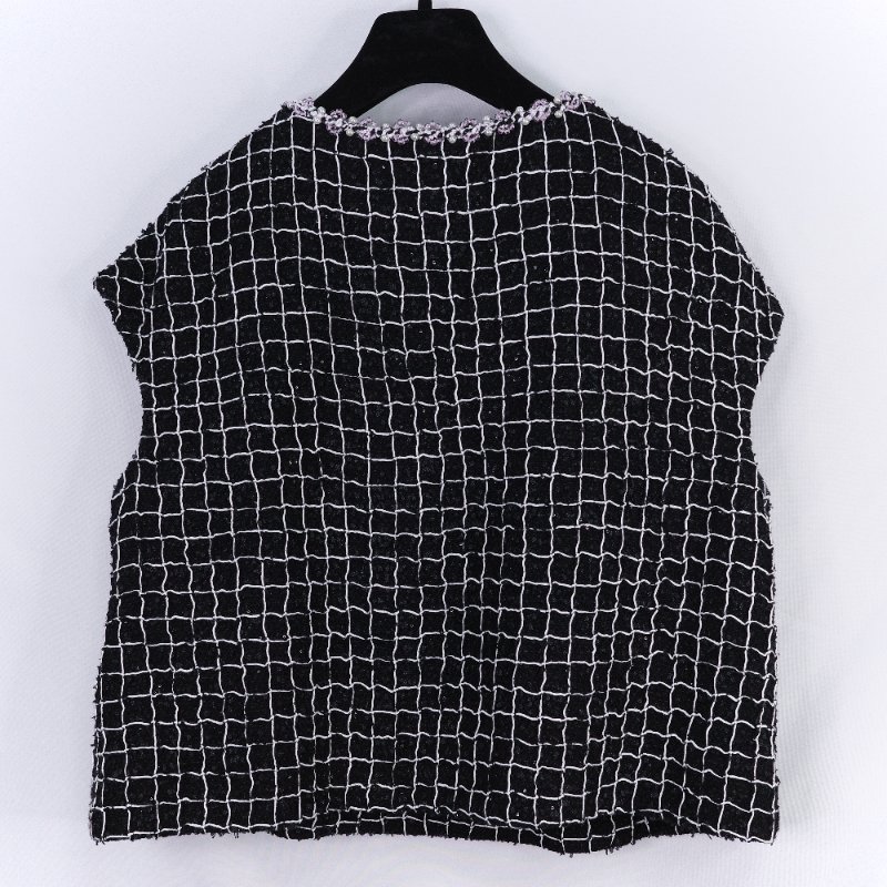 Chanel 香奈兒 黑白格紋亮片 裝飾珠珠 領口斜紋軟呢上衣-3