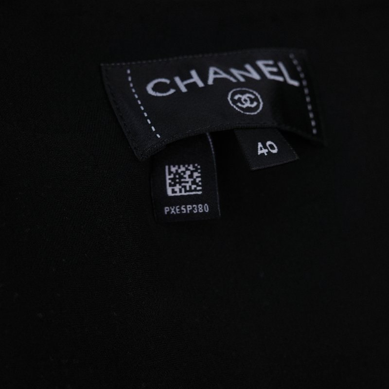 Chanel 香奈兒 黑白格紋亮片 裝飾珠珠 領口斜紋軟呢上衣-9