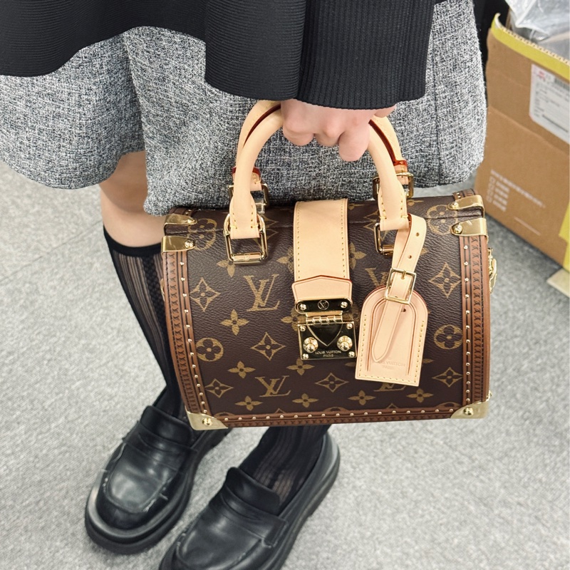 專櫃55萬♥️限量款 Louis Vuitton 路易威登 Speedy Trunk 經典 老花 帆布 手提包 肩背包 斜掛包-9