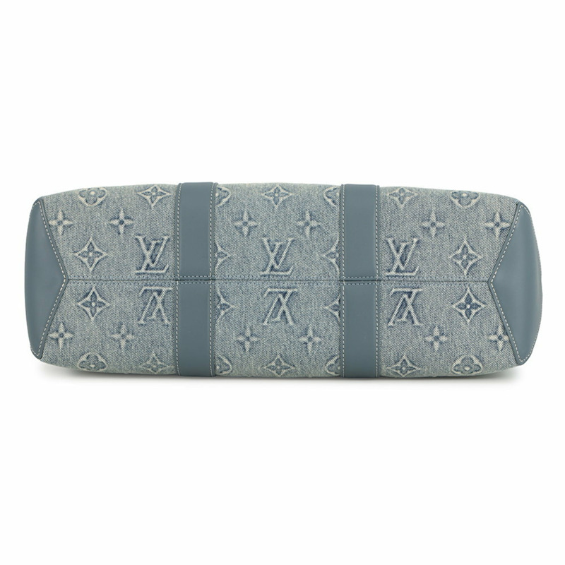 Louis Vuitton Monogram Washed Denim Weekend Tote NM M22537,一款兩用肩包和手提包。-2