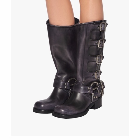 Miu Miu 女士 徽標高跟皮靴35 35.5 36 36.5 37 37.5 39 39.5 41碼跟高: 5cm; 筒高: 32cm