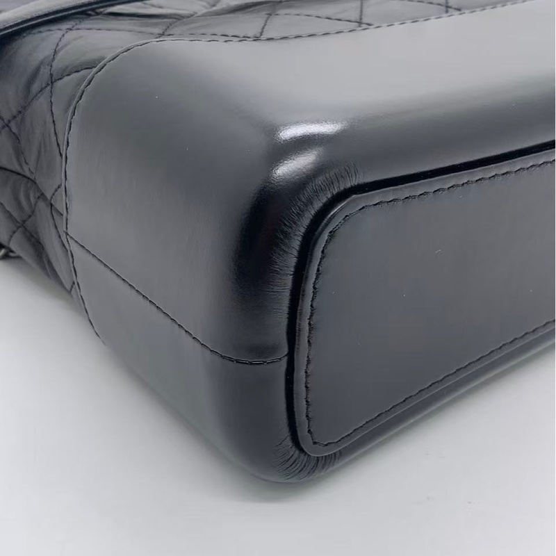 Chanel香奈兒流浪包中號黑色鏈條包，鐳射26開-15