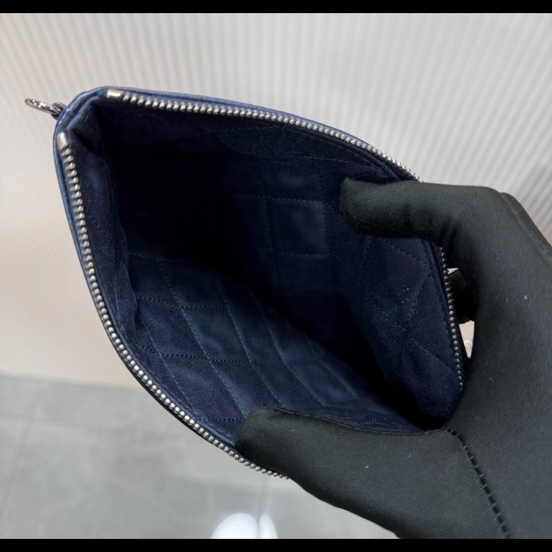 Chanel 22bag 中size
油蠟牛皮深 藍色-3