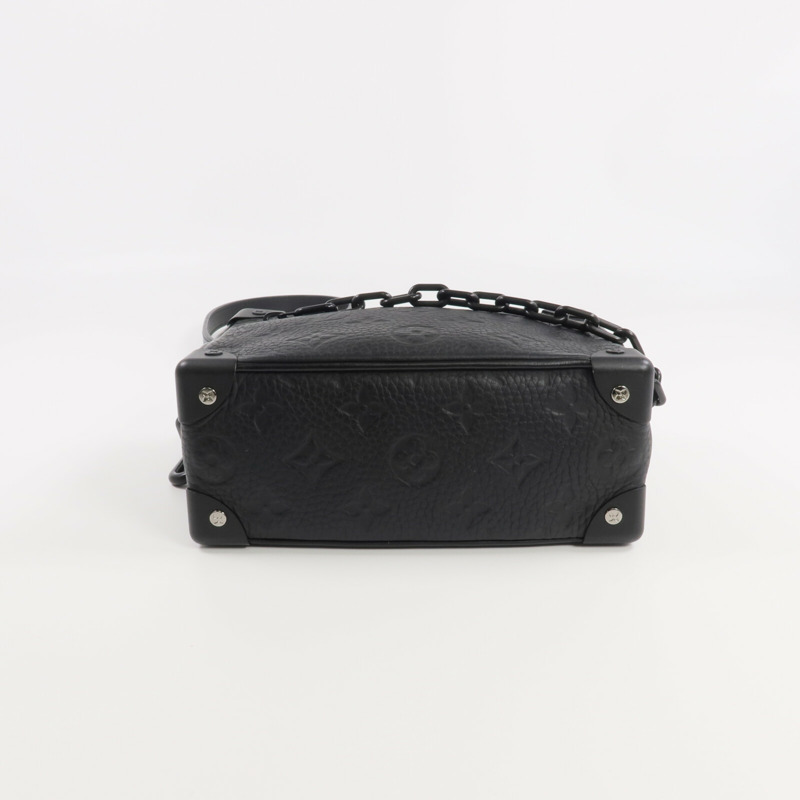 LOUIS VUITTON Monogram Taurillon Mini Soft Trunk肩背袋-3