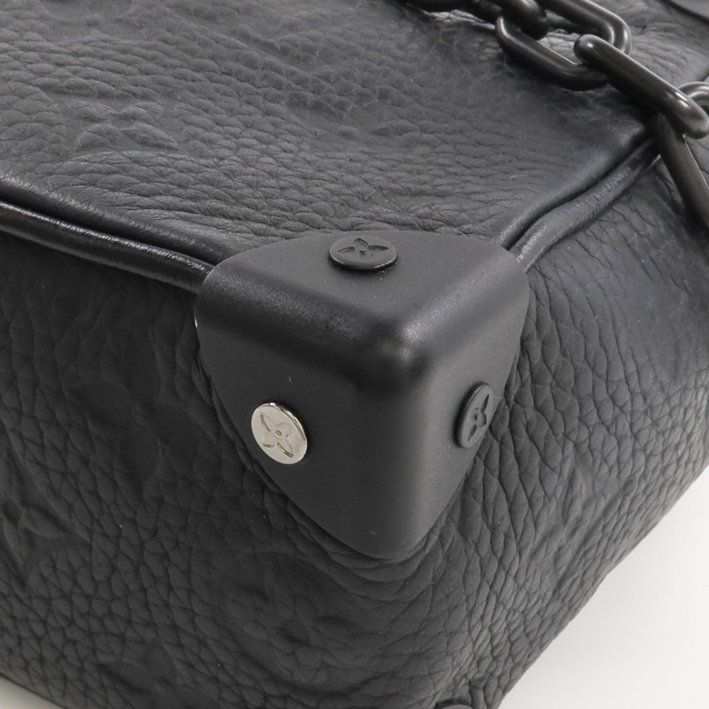 LOUIS VUITTON Monogram Taurillon Mini Soft Trunk肩背袋-5