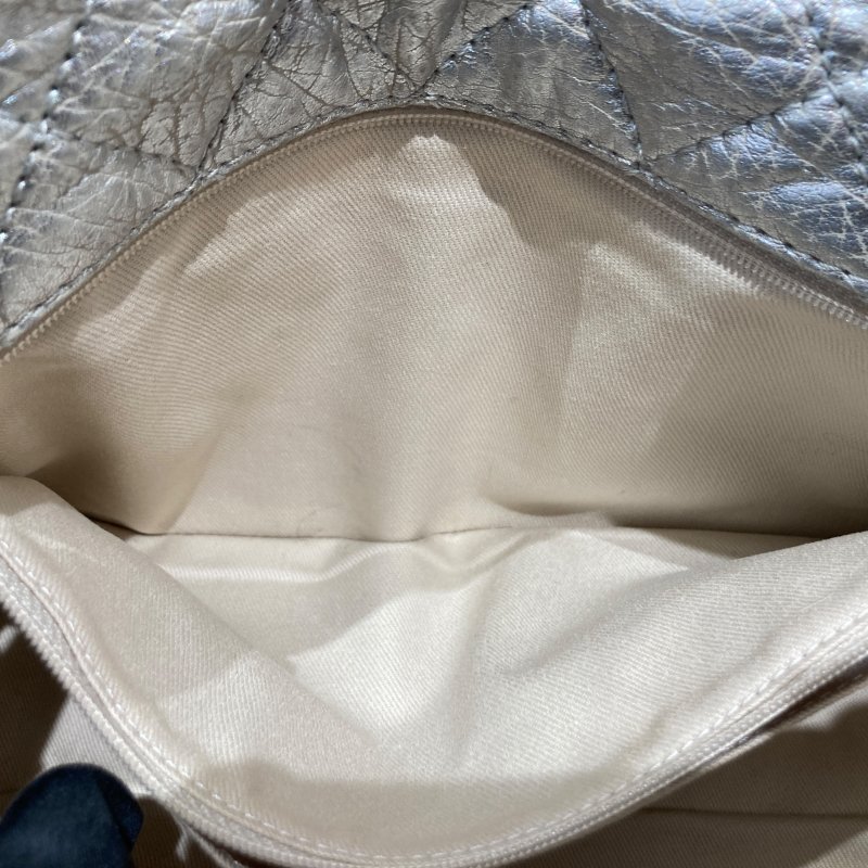 CHANEL 香奈兒 SILVER ICE CUBE ON ROCKS 冰塊包 翻蓋肩背包 銀色 銀釦-12