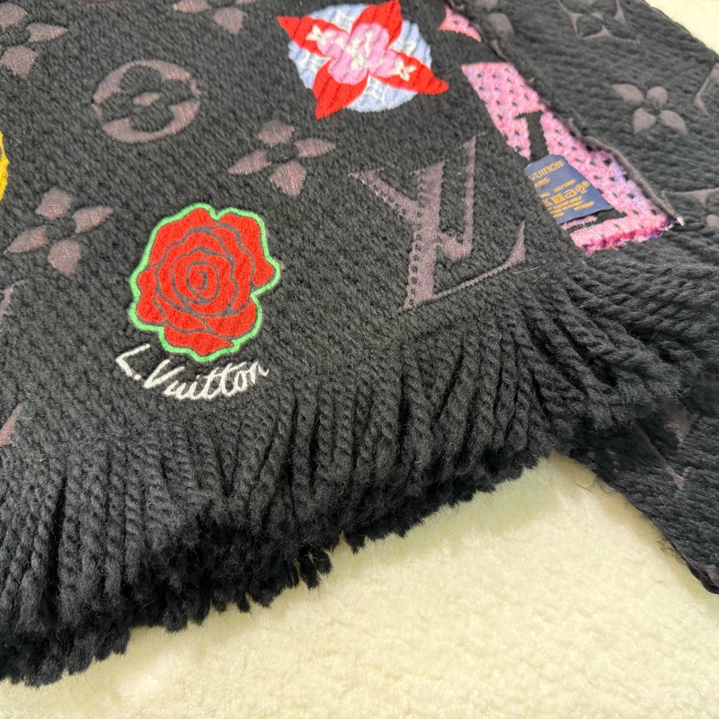 LV黑色老花拼彩圖設計圍巾M71060-12