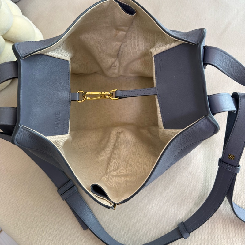 LOEWE經典包Hammock-4