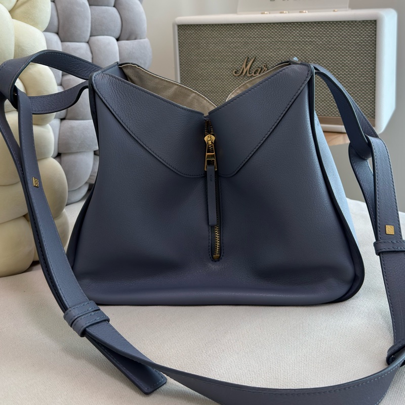 LOEWE經典包Hammock-7