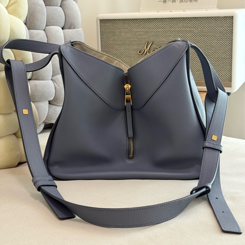 LOEWE經典包Hammock-8