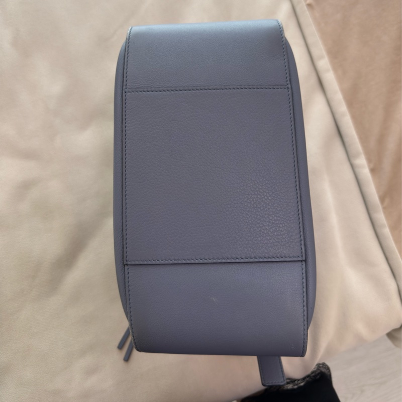 LOEWE經典包Hammock-12