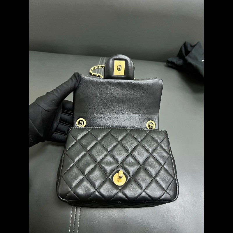 Chanel cf gold ball mini square
黑金羊皮金球方胖子-12