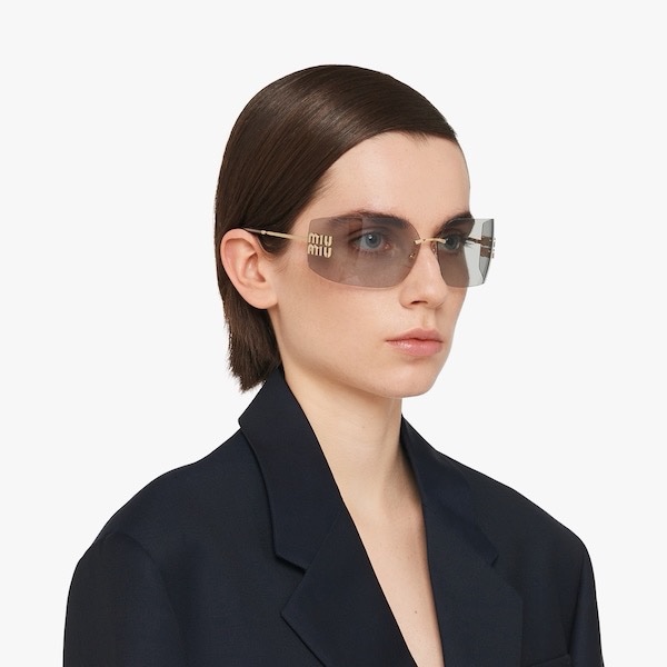 Miu Miu 女士 徽標太陽鏡51 80 均碼碼橋寬: 1.4cm; 鏡腿長: 11cm; 鏡片直徑: 8cm-4