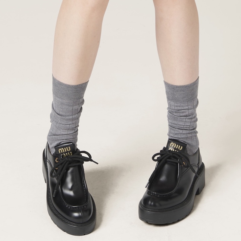 Miu Miu 女士 徽標綁帶樂福鞋35 35.5 36 36.5 37 37.5 38 38.5 39 39.5 40 40.5 41碼跟高: 5.5cm-0