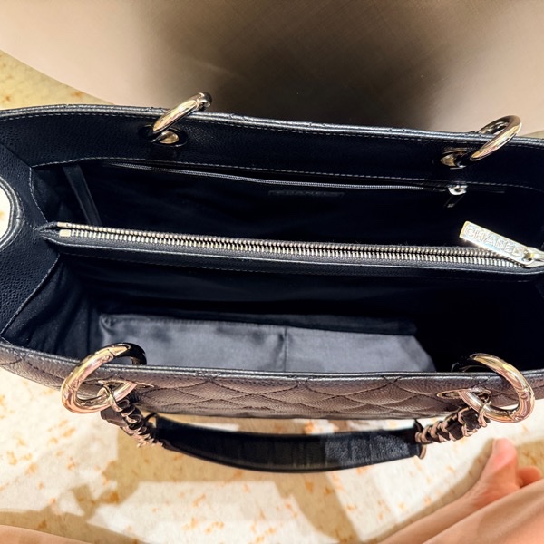 香奈兒GST絕版通勤神包～黑銀荔枝皮～超新-16