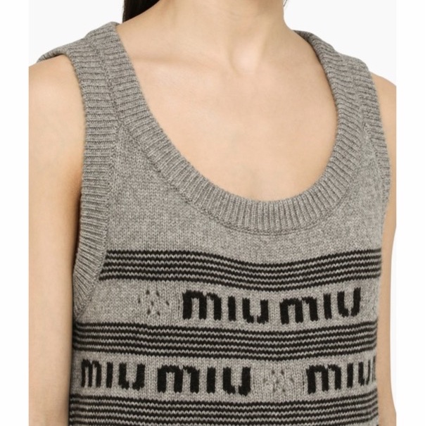 Miu Miu 女士 logo連衣裙IT-38 IT-40碼-1