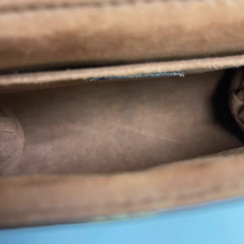 LV路易威登Locky bb焦糖色鎖頭包 芯片-7