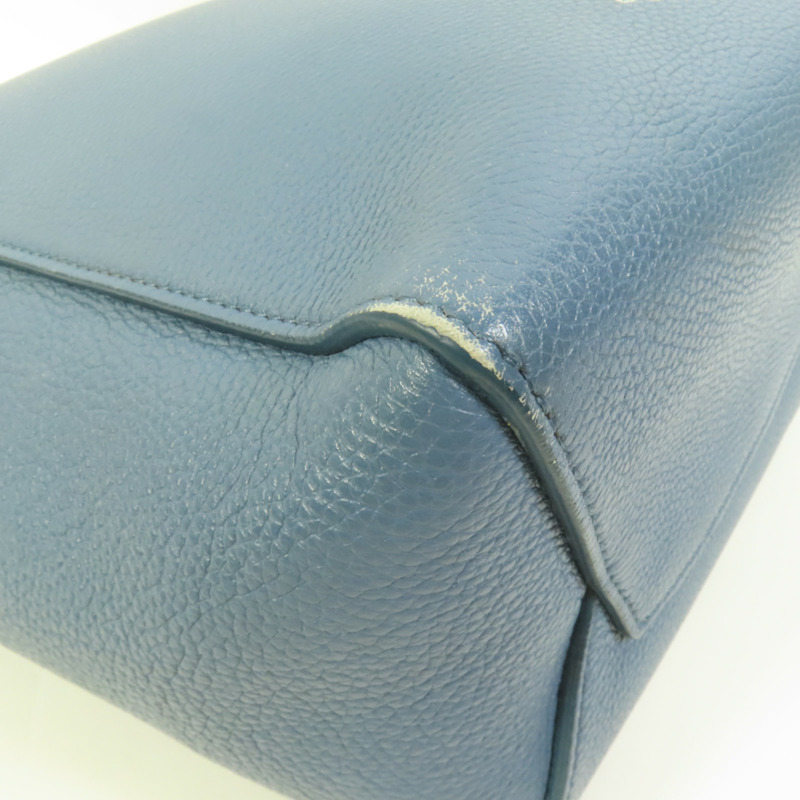 CELINE 牛皮皮革Sangle Bucket Bag銀扣肩背袋-11