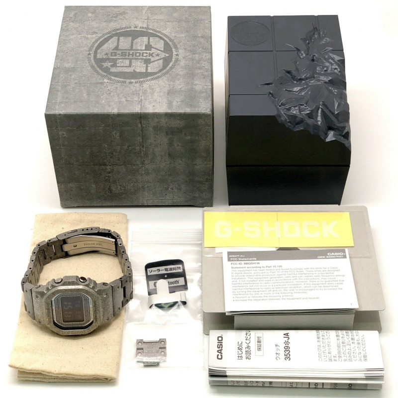 卡西歐 G-SHOCK GMW-B5000PS-1 40週年紀念版復刻腕錶，全金屬錶殼，電波太陽能動力，藍牙，手機連接功能，銀色錶殼，TIC鍍膜，2023年4月發售，Mikunigaoka 專賣店-9