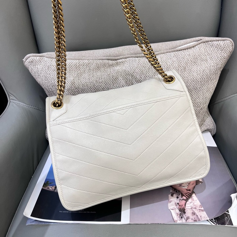 YSL聖羅蘭白金羊皮中號niki ,D扣-1