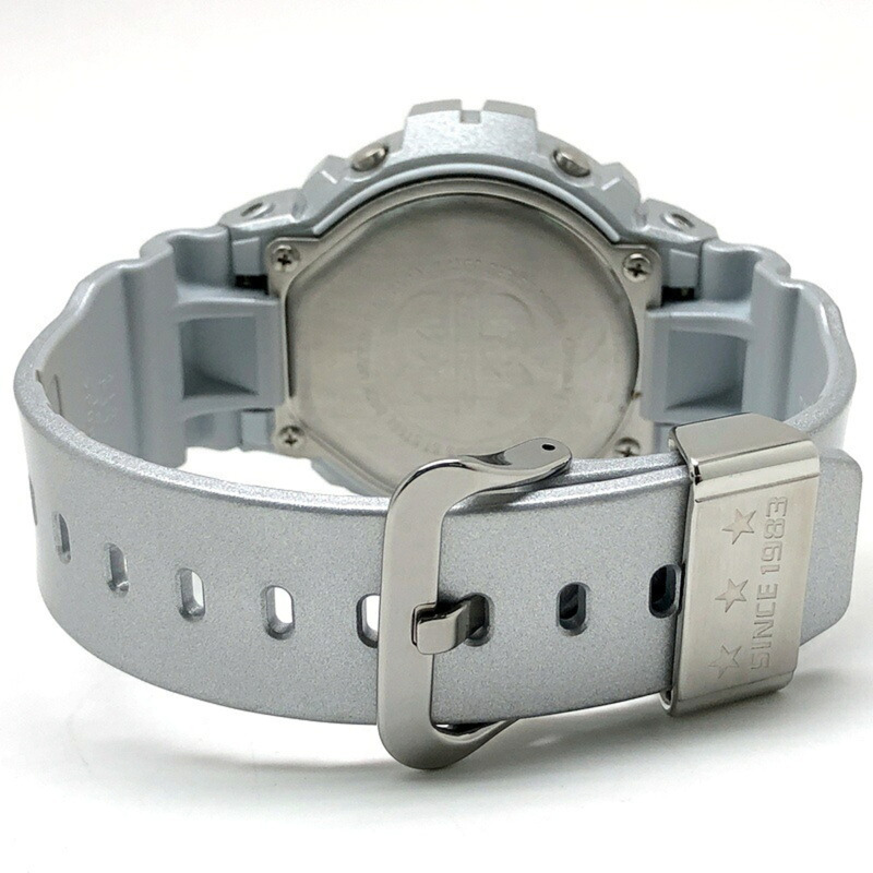 卡西歐 G-SHOCK DW-6930BS-8 手錶,2013 巴塞爾世界鐘錶珠寶展 30 週年紀念版,全球限量 5000 枚,銀色金屬錶殼搭配拉絲錶盤,5 月在 Mikunigaoka 門市發售-5