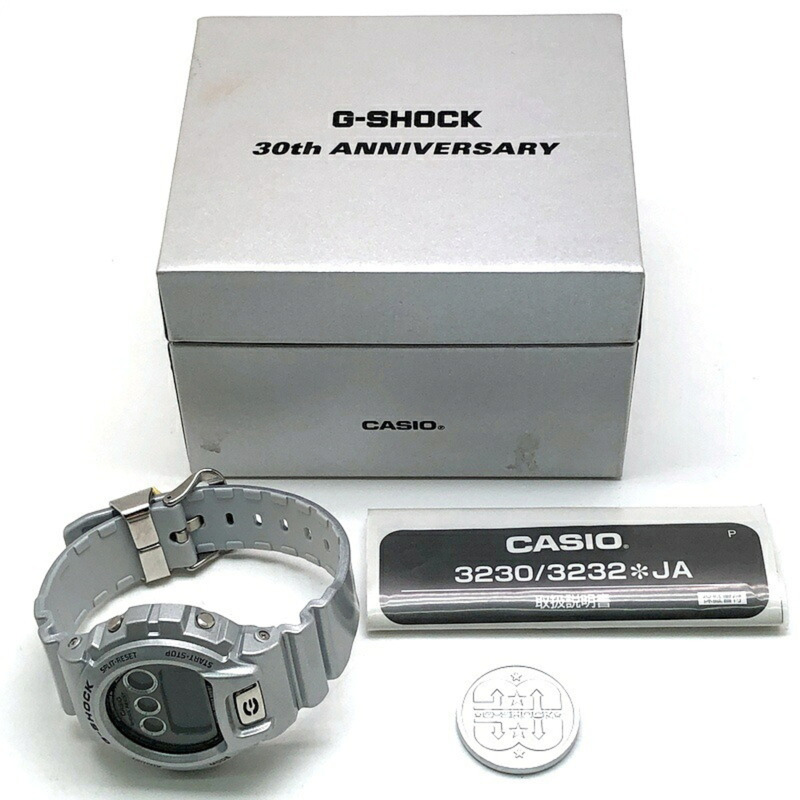 卡西歐 G-SHOCK DW-6930BS-8 手錶,2013 巴塞爾世界鐘錶珠寶展 30 週年紀念版,全球限量 5000 枚,銀色金屬錶殼搭配拉絲錶盤,5 月在 Mikunigaoka 門市發售-9