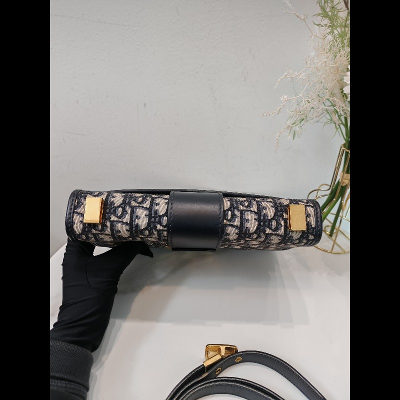 Dior Montaigne medium 
藍色老花 蒙田30中號-4