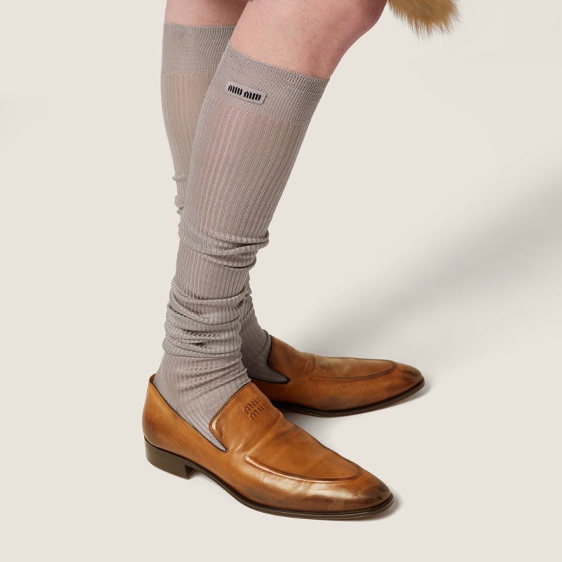 Miu Miu 女士 圓頭樂福鞋35 35.5 36 36.5 37 37.5 38 38.5 39 39.5 40 40.5 41 42碼-0