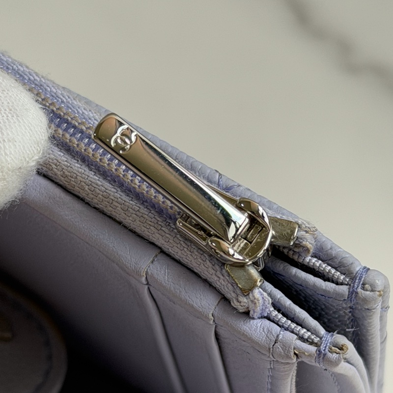 CHANEL 荔枝皮 灰紫色三折短夾-5