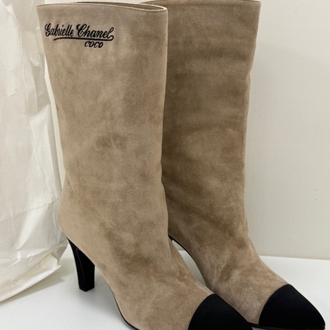 Chanel 拼接麂皮長靴