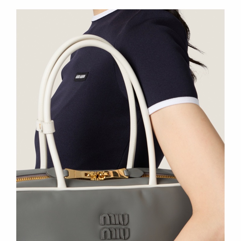 Miu Miu 女士 技術針織圓領毛衣IT-36 IT-38 IT-40 IT-42碼-2