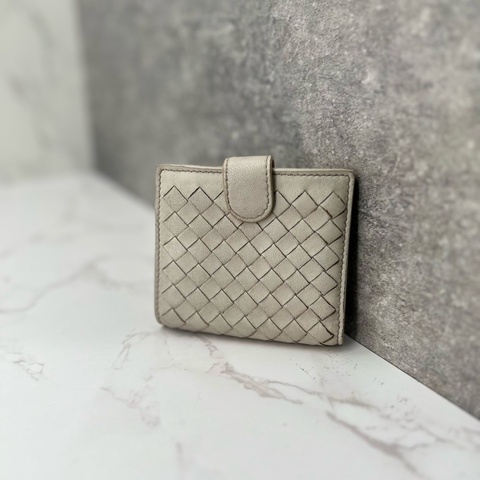 香緹國際精品 837 編織短夾