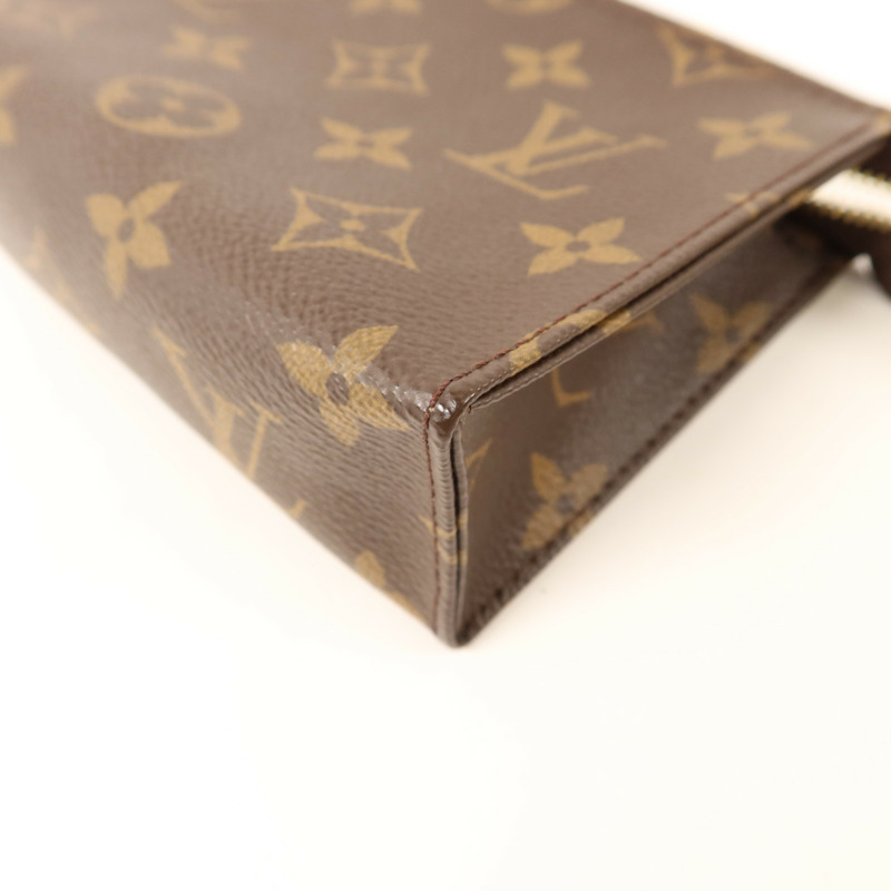 LOUIS VUITTON Monogram Poche Toilette 15金扣手拿包-10
